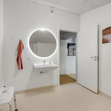 Beautiful In Henne With Wifi And 1 Bedrooms Henne Strand